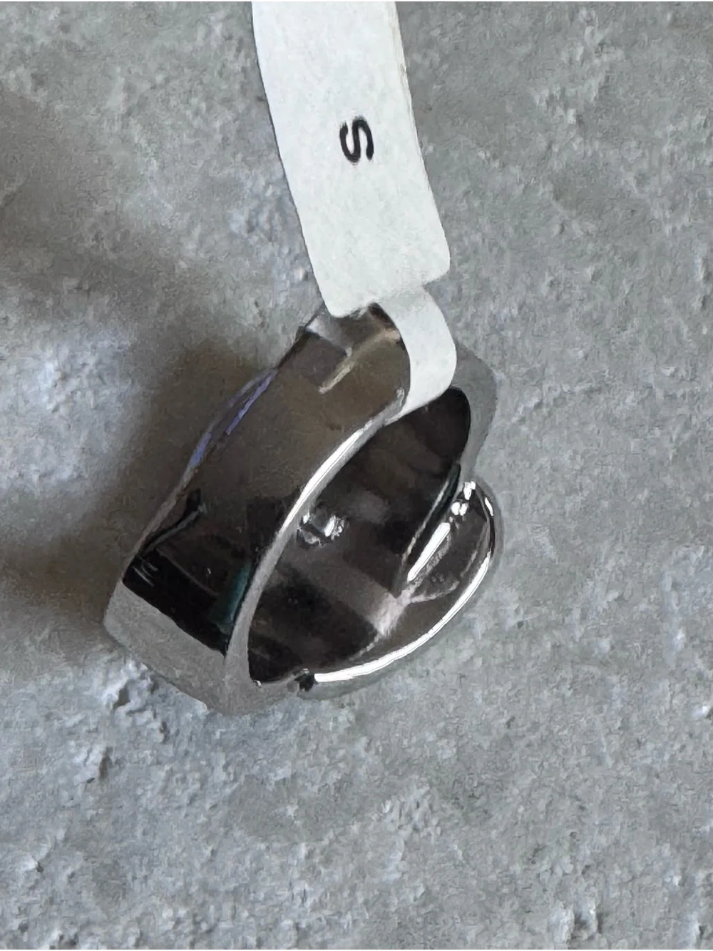 VTG Camille Lucie Buckle Ring Signed Black & Silver Tone Estate Jewelry Sz 6